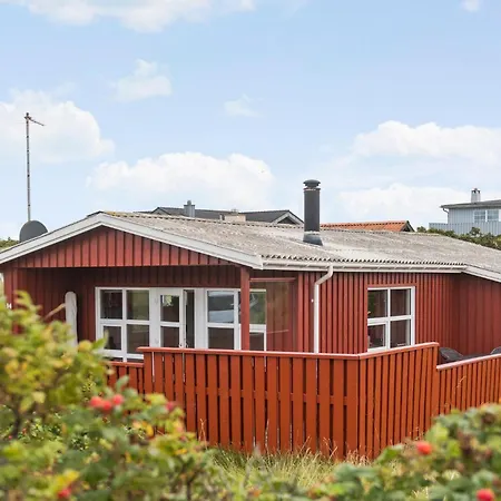 Holiday home 2 Bedroom Stunning In *